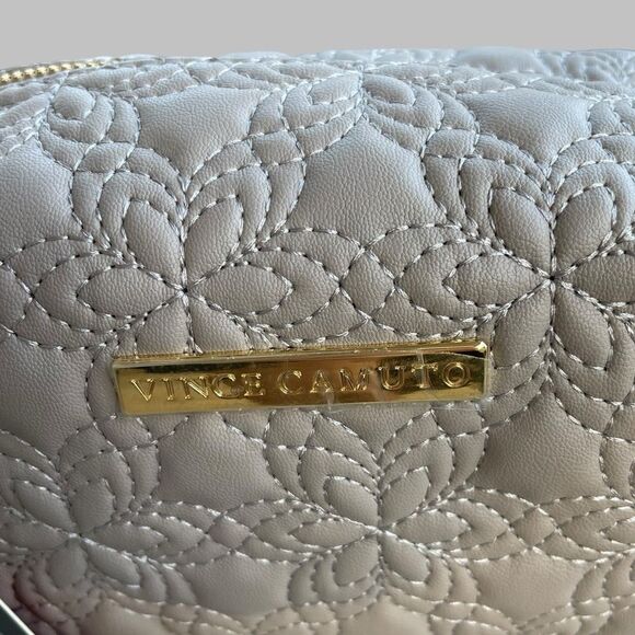 Vince Camuto Quilted Makeup Toiletries Travel Bag - Picture 6 of 10